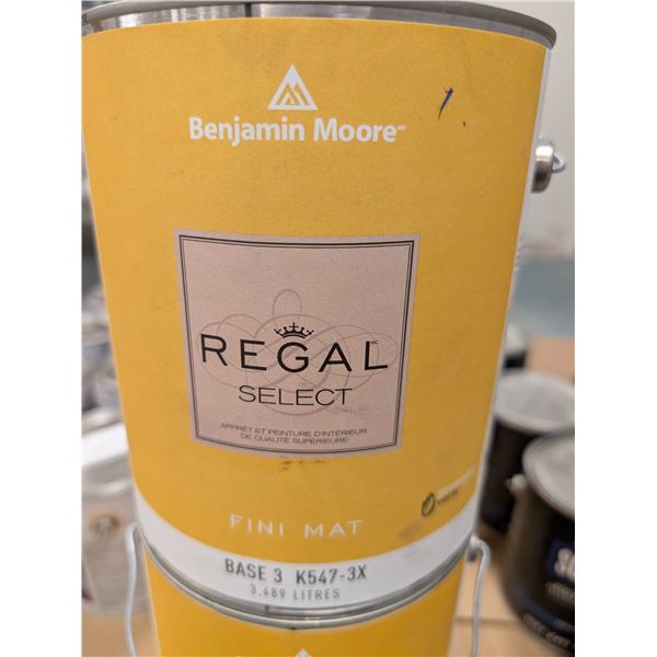 PEINTURE ET APPRÊT INTÉRIEUR BENJAMI MOORE REGAL FINI MAT BASE 3 K547-3X 3.489L