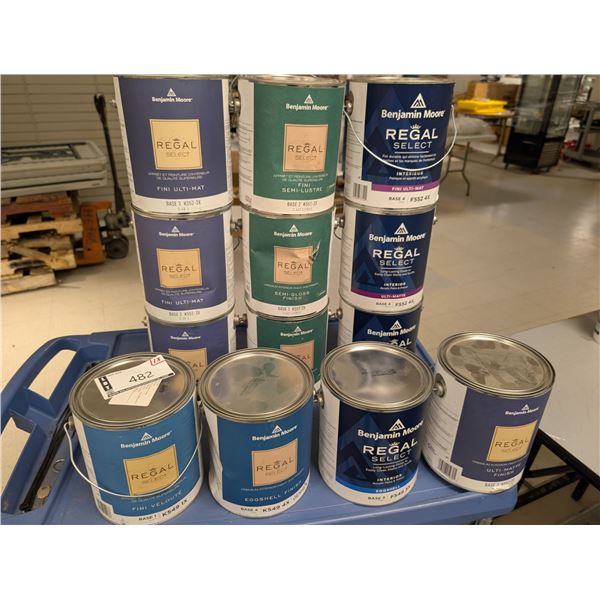 LOT: 13 GAL PEINTURE INTÉRIEUR BENJAMIN MOORE REGAL SELECT ASST