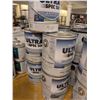 Image 4 : LOT: 15 GAL PEINTURE BENJAMIN MOORE ULTRA SPEC ASST