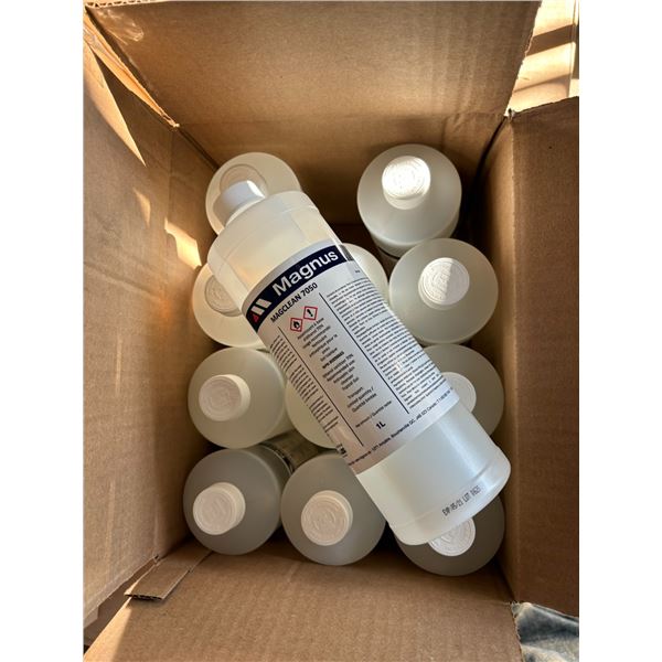 BTE DE 12 MAGNUS MAGCLEAN, NETTOYANT ANTISEPTIQUE