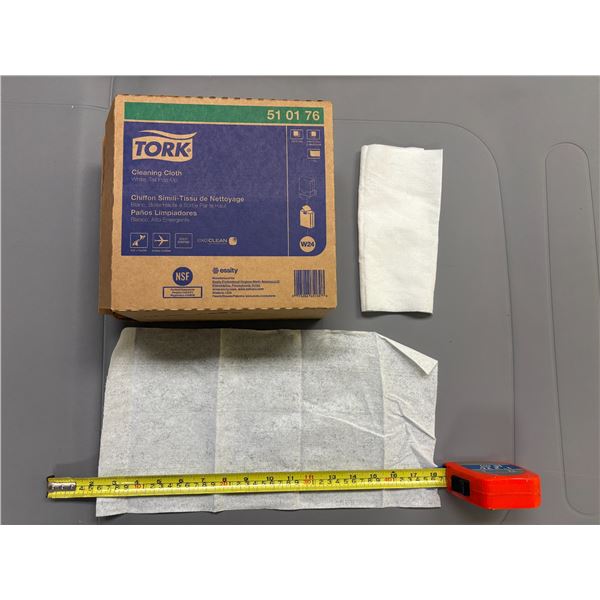 BTE DE 100 CHIFFONS SIMILI-TISSUE DE NETTOYAGE 8.5"x16" TORK #510176