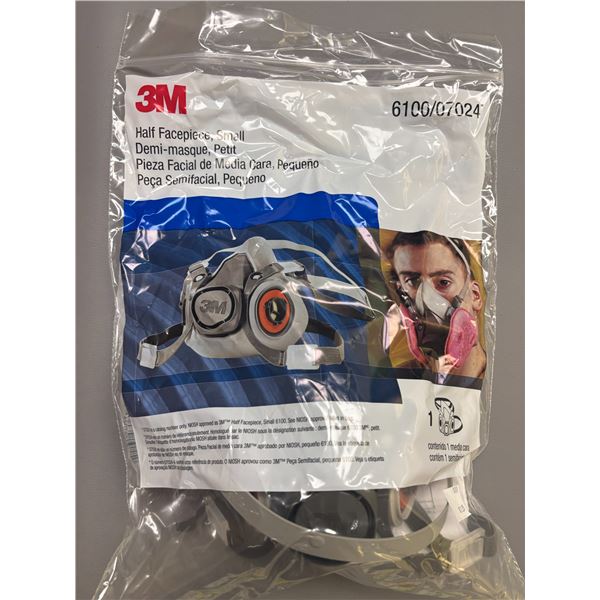 DEMI-MASQUE PETIT 3M #3100/07024