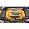 Image 2 : DEWALT DCR025 SHOP RADIO