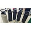Image 3 : 8 THERMOFLASK DOUBLE INSULATED WATER BOTTLES