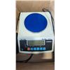 Image 3 : 2 DIGITAL SHIPPING SCALES