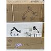 Image 2 : 2 VIVO  SINGLE MONITOR DESK MOUNTS AND KEYBOARD TRAY