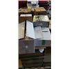 Image 1 : 4 NEW LIGHT FIXTURES