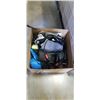 Image 1 : LARGE LOT OF LOST PROPERTY ITEMS