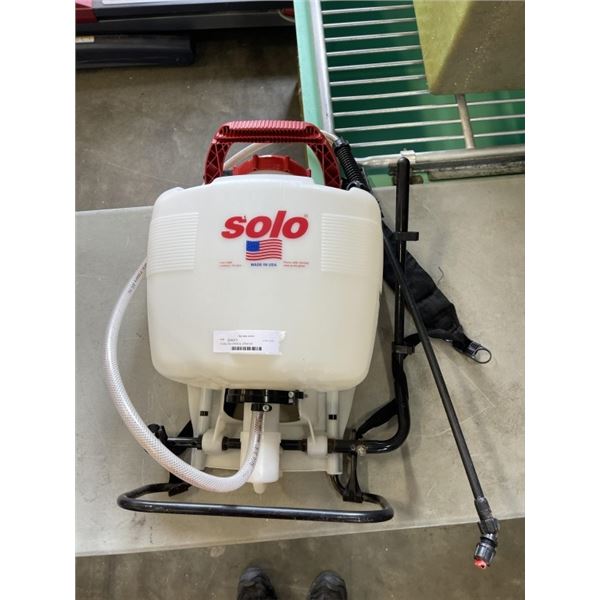 4 GALLON CHEMICAL SPRAYER