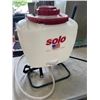 Image 2 : 4 GALLON CHEMICAL SPRAYER