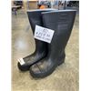 Image 1 : NEW SIZE 10 COFRA LIGHT WEIGHT STEEL TOE GUM BOOTS