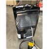 Image 2 : DELONGHI PENGUINO PORTABLE AIR CONDITIONER, TESTED WORKING, NO ACCESSORIES