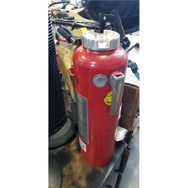 CP RAILWAY FIRE EXTINGUISHER