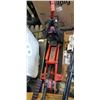 Image 1 : TROLLEY JACK AND TWO MOTOMASTER AXLE STANDS