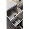 Image 3 : GLOBAL 2 DRAWER METAL FILE CABINET WITH KEY