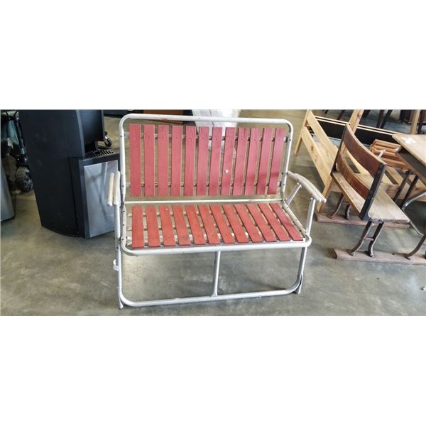 FOLDING METAL AND WOOD BENCH