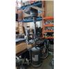 Image 1 : PATIO HEATER