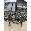 Image 3 : LANDYACHTZ COMMUTER BIKE WITH SADDLE BAG, GOOD CONDITION
