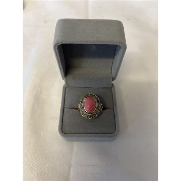 VINTAGE 925 STERLING SILVER ENAMEL WITH PINK STONE RING MARKED 925, SIZE 9