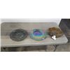 Image 1 : 3 FUN COLOURED PLATTERS