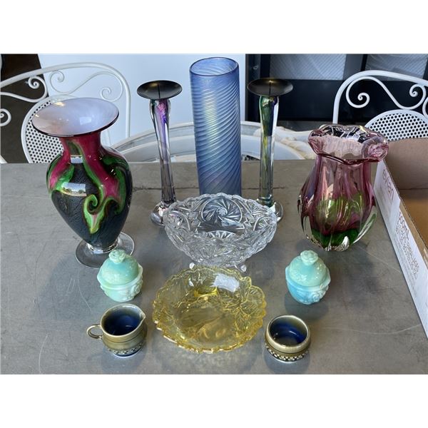 ART GLASS VASE, IRISH CREAM AND SUGAR SET, HAND PAINTED VASE AND ANTIQUE GLASS ITEMS