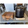 Image 1 : LEATHER CREW SMALL SUITCASE AND DEHYDRATOR