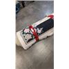 Image 2 : APPROX 8X10 AREA CARPET