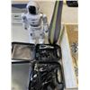 Image 3 : 2 WAHL TRIMMER KITS, ROBOT, DISCO BALL, WOOD CRATE AND VASE ETC