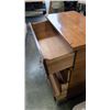 Image 3 : VINTAGE MCM 4 DRAWER HIGHBOY DRESSER