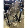 Image 1 : UBER HAUS METAL FLOOR FAN