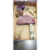 Image 1 : ASSORTED EASTERN JADE ITEMS