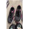 Image 2 : FOUR PAIRS OF SIZE 9 WOMEN'S FOOTWEAR