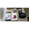 Image 1 : 3D GLASSES, ACTION GRIPS, FOLIO CASE, FOXWELL CASE AND CYBER SERCURITY