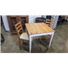 Image 1 : 3PC DINETTE SET WITH PINE TOP