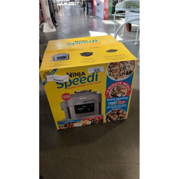 NINJA SPEEDI RAPID COOKER AND AIR FRYER - TESTED WORKING, RETAIL $279