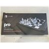 Image 1 : SQUARE OFF PRO ROLLABLE E-CHESS BOARD