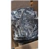 Image 2 : BOX OF LEATHER FANNY PACKS
