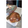 Image 2 : DECOR ITEMS, BLOW DRYERS, VINTAGE TINS, SHOWER HOSE AND HEAD