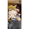 Image 1 : 5 VINTAGE CABBAGE PATCH DOLLS