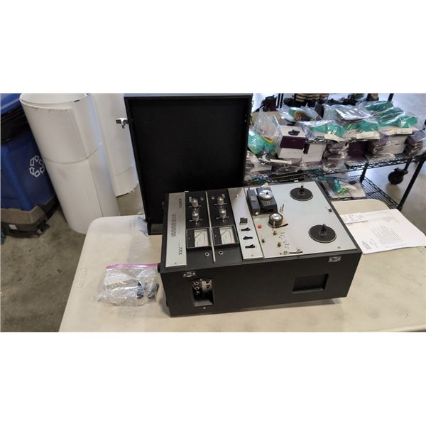 VINTAGE ROBERST REEL TO REEL MODEL 771X, WORKING
