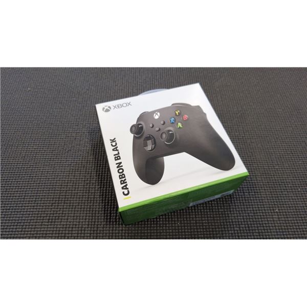 XBOX CARBON BLACK WIRELESS CONTROLLER - TESTED WORKING, RETAIL $84