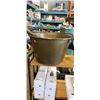 Image 2 : 2 ANTIQUE COPPER BUCKETS AND POT