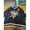 Image 2 : PITTSBURGH PENGUIN EXTRA LARGE NUMBER 87 SYDNEY CROSBY JERSEY