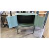 Image 2 : 2 DOOR SERVING CABINET, MADE IN ITALY