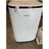Image 1 : HONEYWELL PORTABLE AIR CONDITIONER WITH ACCESSORIES