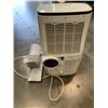 Image 3 : HONEYWELL PORTABLE AIR CONDITIONER WITH ACCESSORIES