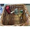 Image 2 : TRAY OF AIR FRESHENERS AND PERFUME
