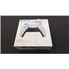 Image 1 : PS5 WHITE DUALSENSE WIRELESS CONTROLLER - TESTED WORKING, RETAIL $94