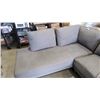 Image 2 : GREY SECTIONAL COUCH