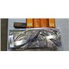 Image 3 : CERAMIC DIGITAL HAIR CURLER, 4 PEARS BODY WAHS AND MAC BROAD SPECTRUM SPF